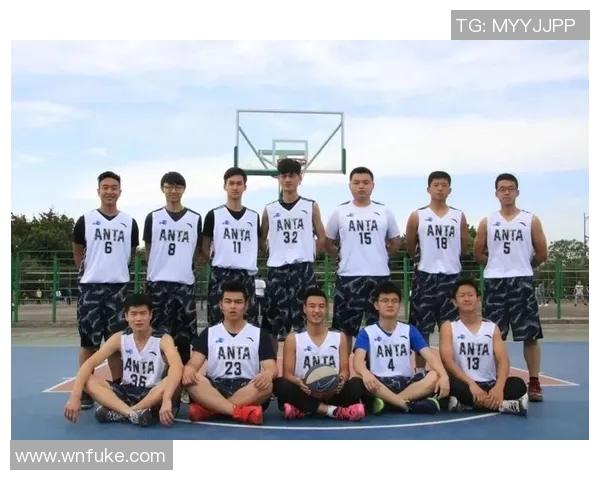 深圳篮球队荣登篮球节奏排行榜第五名展现强劲实力与团队默契 深圳篮球队荣登篮球节奏排行榜第五名展现强劲实力与团队默契