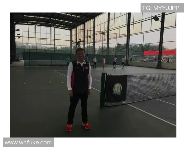 赛后分析:西安网球队与武汉网球队比赛中的关键经验与教训总结 赛后分析:西安网球队与武汉网球队比赛中的关键经验与教训总结